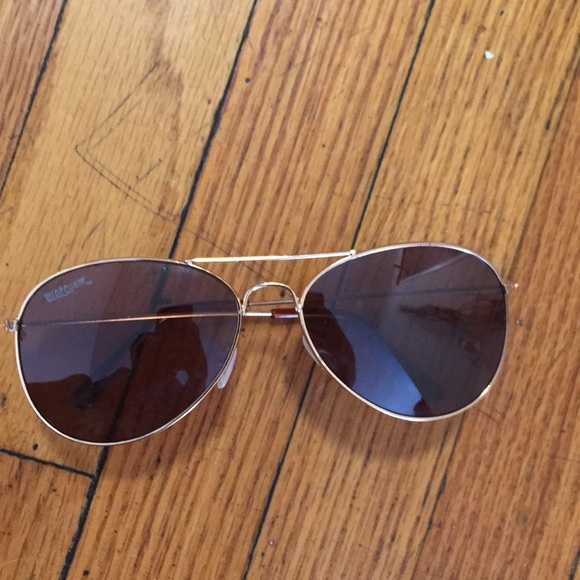 TOP QUN - Picture 4 of 8